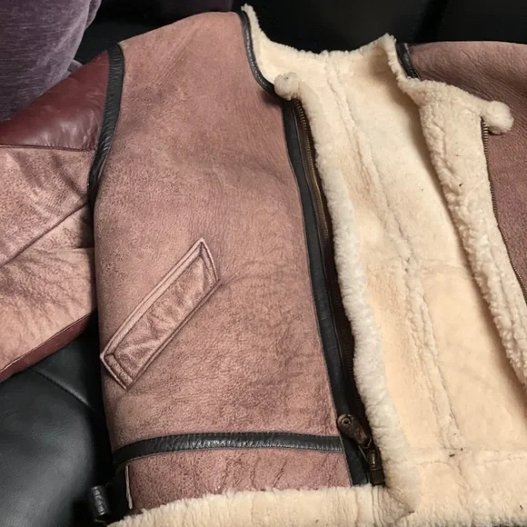 Men's Brown Shearling Bomber Jacket - Picture 10 of 15